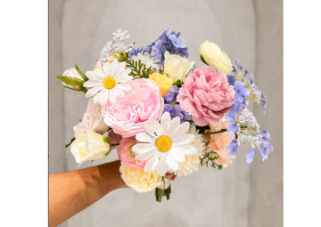 Erika Bouquet - Colorful Garden Flowers