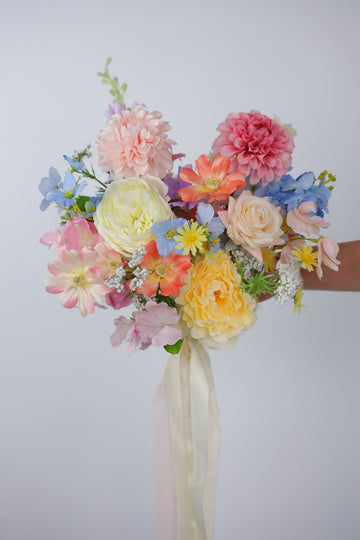 Michelle Bouquet - Lush Garden Pastels