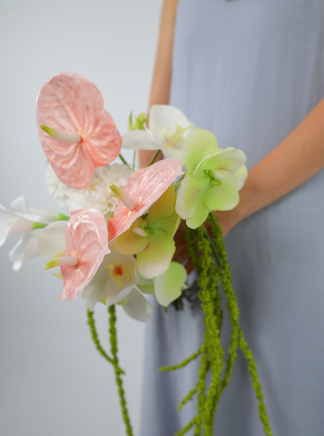 Laura Bouquet - White and Blush Pink Sculptural Flowers