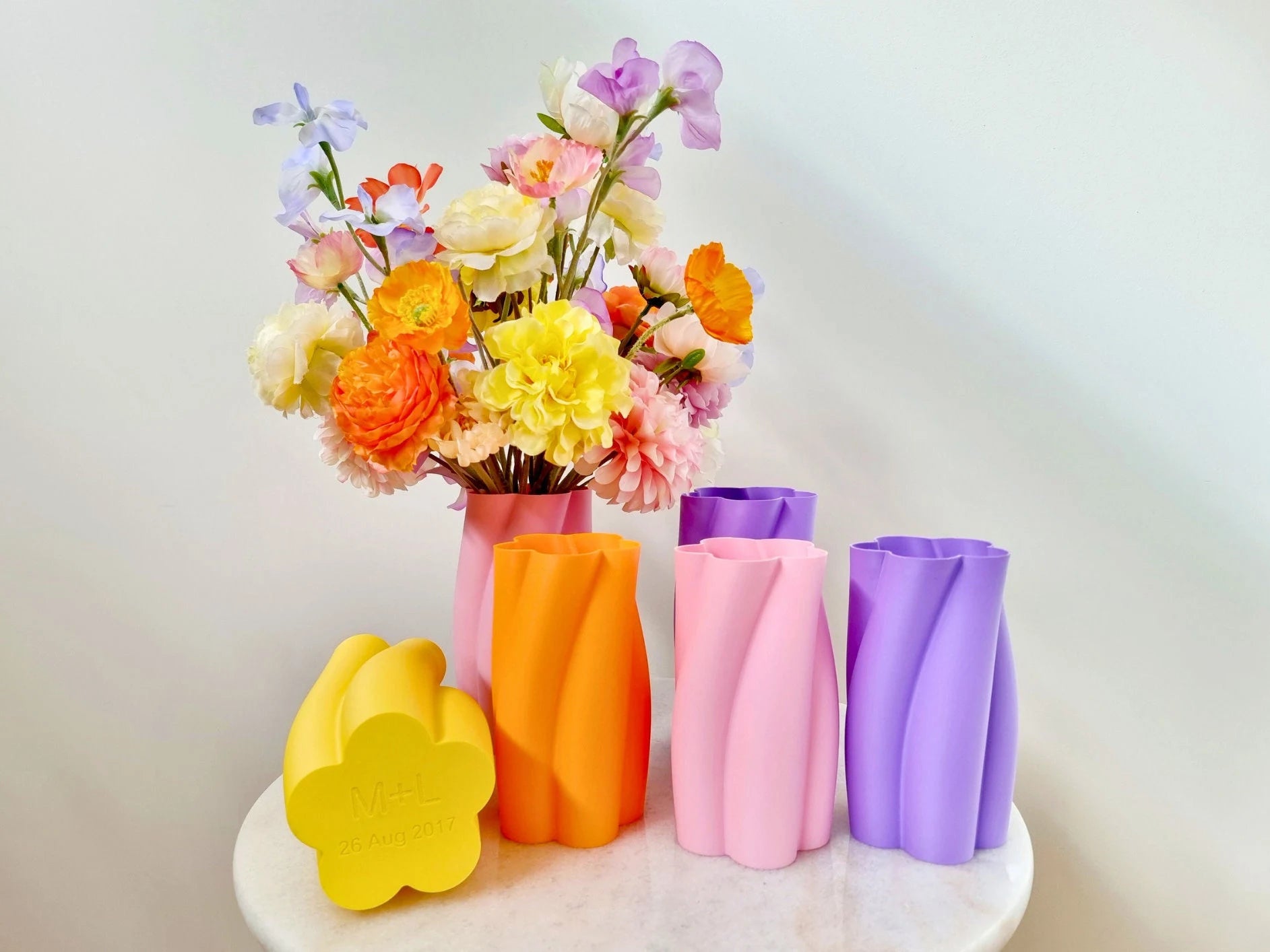Personalized Wavy Pop Colour Vase