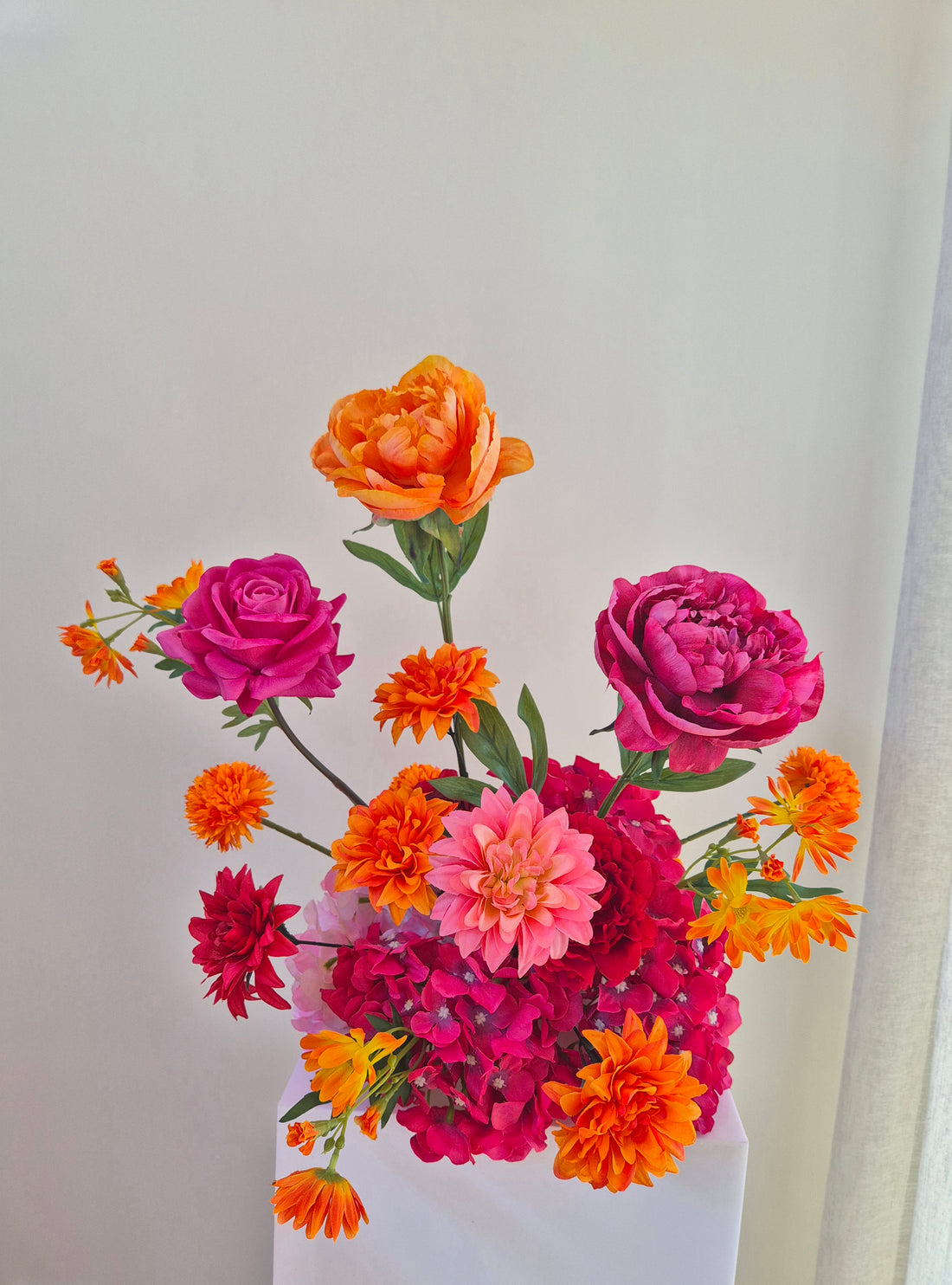 London Arrangement (bright orange, pink, red)